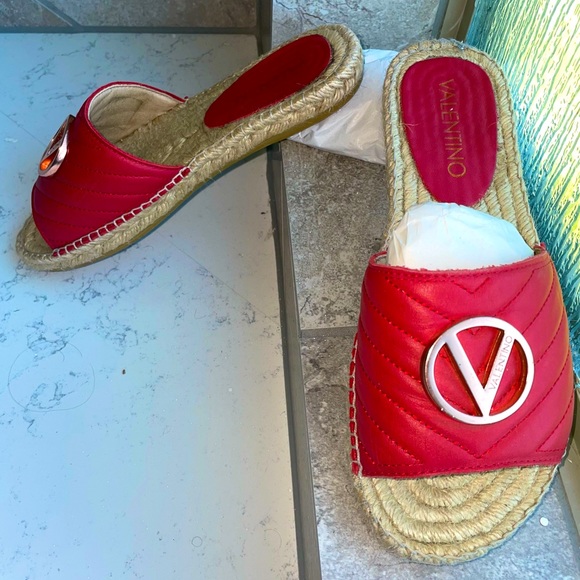 VALENTINO Red Clavel Quilted Leather Espadrille Slides - Picture 5 of 7